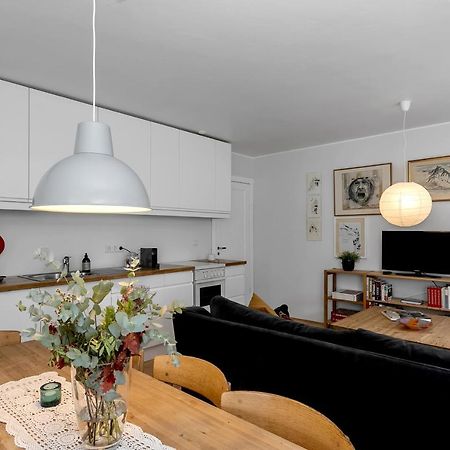 Modern & Cozy Apartment - Downtown Рейкьявик Экстерьер фото